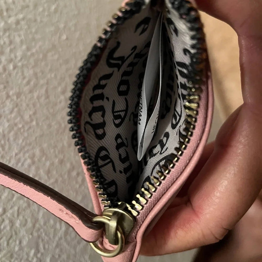 Juicy Couture credit card coin purse - Picture 3 of 3